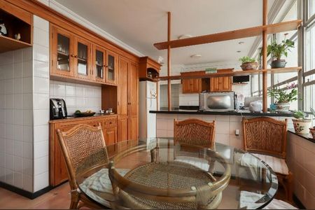 Foto 10 de apartamento à venda com 4 quartos, 275m² em Higienópolis, São Paulo