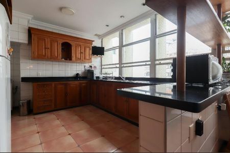 Apartamento à venda com 275m², 4 quartos e 3 vagasFoto 14