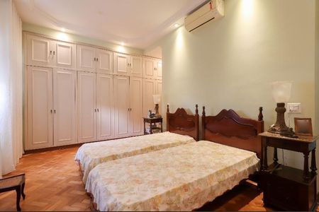 Apartamento à venda com 275m², 4 quartos e 3 vagasFoto 25