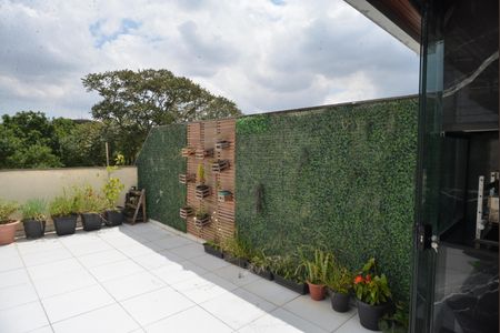 Apartamento à venda com 112m², 2 quartos e 2 vagasCobertura