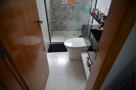 Apartamento à venda com 112m², 2 quartos e 2 vagasBanheiro da Suíte