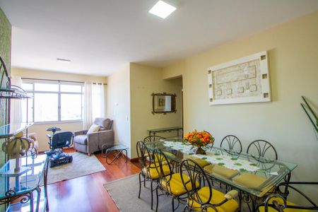 Sala de apartamento para alugar com 3 quartos, 88m² em Centro, Santo André