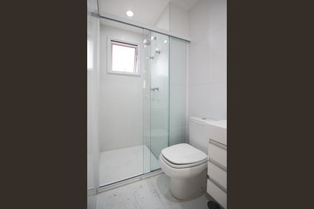 Apartamento à venda com 81m², 2 quartos e 2 vagasBanheiro da Suíte  