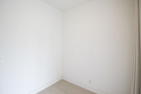 Apartamento à venda com 81m², 2 quartos e 2 vagasQuarto 