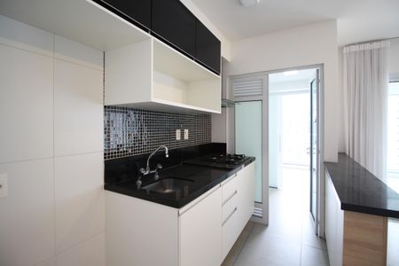 Apartamento à venda com 81m², 2 quartos e 2 vagasCozinha