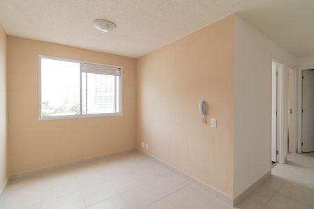 Sala de apartamento à venda com 2 quartos, 34m² em Parque Industrial Tomas Edson, São Paulo