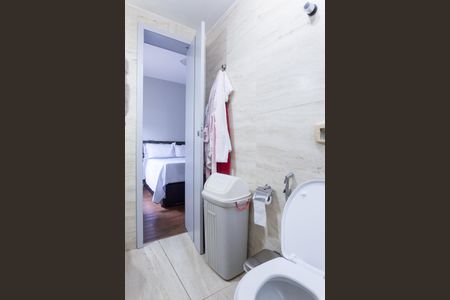 Apartamento à venda com 65m², 2 quartos e 1 vaga Apartamento à venda com 65m², 2 quartos e 1 vagaBanheiro suite