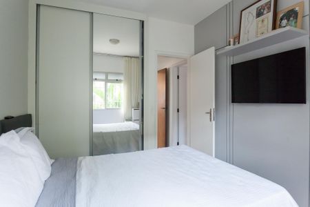 Apartamento à venda com 65m², 2 quartos e 1 vaga Apartamento à venda com 65m², 2 quartos e 1 vagasuite