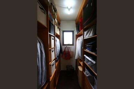 Apartamento à venda com 104m², 3 quartos e 6 vagasBanheiro da Suíte 1