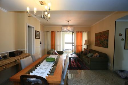 Apartamento à venda com 104m², 3 quartos e 6 vagasSala 