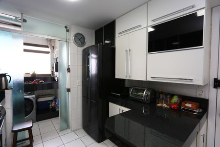 Apartamento à venda com 104m², 3 quartos e 6 vagascozinha