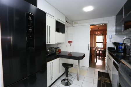 Apartamento à venda com 104m², 3 quartos e 6 vagascozinha
