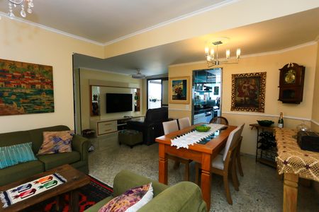 Sala  de apartamento à venda com 3 quartos, 104m² em Vila Suzana, São Paulo