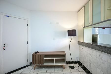 Sala de kitnet/studio para alugar com 1 quarto, 31m² em Vila Suzana, São Paulo