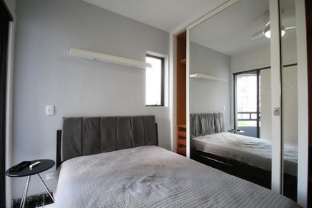 Quarto de kitnet/studio para alugar com 1 quarto, 31m² em Vila Suzana, São Paulo