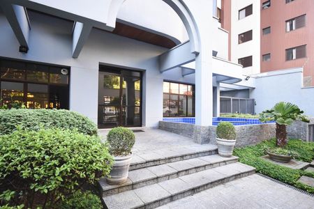 Apartamento para alugar com 31m², 1 quarto e 1 vaga Apartamento para alugar com 31m², 1 quarto e 1 vagaEntrada