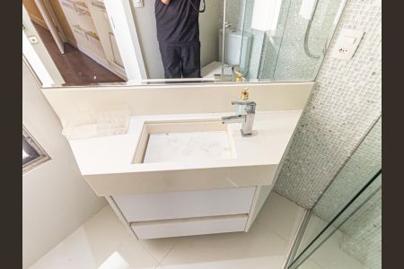 Apartamento à venda com 156m², 3 quartos e 3 vagas Apartamento à venda com 156m², 3 quartos e 3 vagasBanheiro da Suíte 3