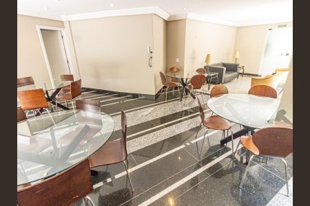 Apartamento à venda com 156m², 3 quartos e 3 vagas Apartamento à venda com 156m², 3 quartos e 3 vagasÁrea comum - Salão de festas