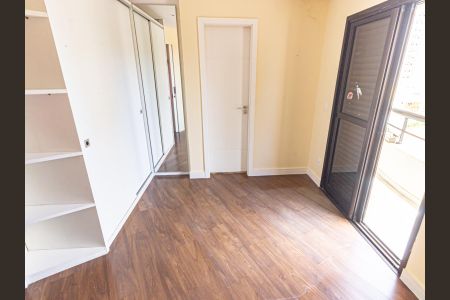 Apartamento à venda com 156m², 3 quartos e 3 vagas Apartamento à venda com 156m², 3 quartos e 3 vagasSuíte 2