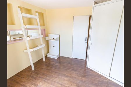 Apartamento à venda com 156m², 3 quartos e 3 vagas Apartamento à venda com 156m², 3 quartos e 3 vagasSuíte 2