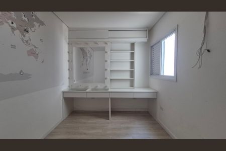 Apartamento à venda com 90m², 2 quartos e 2 vagas Apartamento à venda com 90m², 2 quartos e 2 vagasQuarto