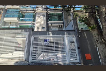 Apartamento à venda com 90m², 2 quartos e 2 vagas Apartamento à venda com 90m², 2 quartos e 2 vagasFachada