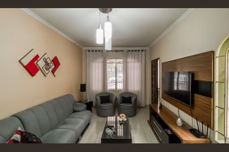 Sala  de casa à venda com 3 quartos, 135m² em Chácara Cruzeiro do Sul, São Paulo