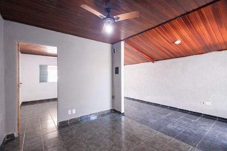 Sala de casa para alugar com 2 quartos, 100m² em Esplanada Santa Terezinha, Taubaté
