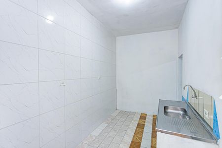 Cozinha de casa para alugar com 1 quarto, 30m² em Vila Zat, São Paulo