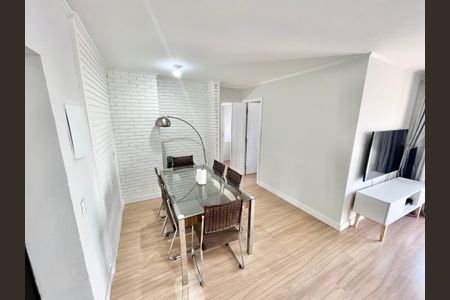 Apartamento à venda com 80m², 3 quartos e 1 vagaSala