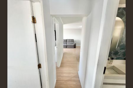 Apartamento à venda com 80m², 3 quartos e 1 vagaCorredor