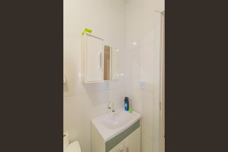 Casa de condomínio à venda com 42m², 2 quartos e 1 vagaBanheiro