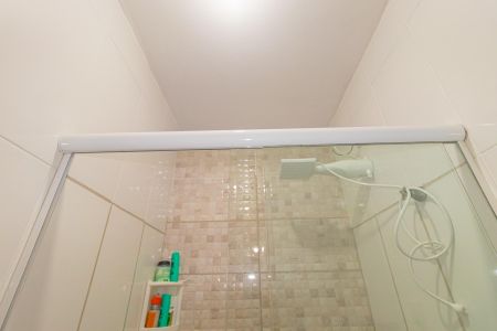 Casa de condomínio à venda com 42m², 2 quartos e 1 vagaBanheiro