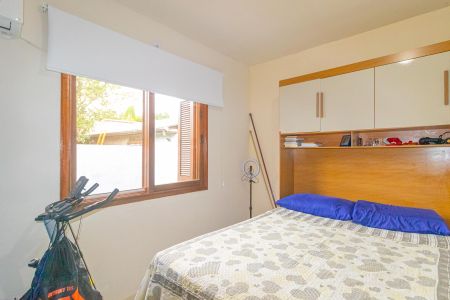 Casa de condomínio à venda com 42m², 2 quartos e 1 vagaQuarto 1