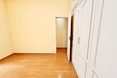 Apartamento à venda com 120m², 3 quartos e 1 vagaQUARTO 2