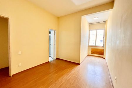 Apartamento à venda com 120m², 3 quartos e 1 vagaSUITE