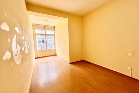 Apartamento à venda com 120m², 3 quartos e 1 vagaQUARTO 2