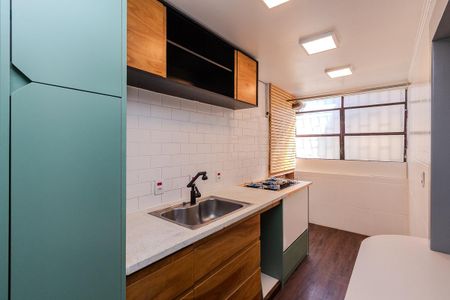 Apartamento para alugar com 64m², 2 quartos e 1 vaga Apartamento para alugar com 64m², 2 quartos e 1 vagaCozinha e Área de Serviço