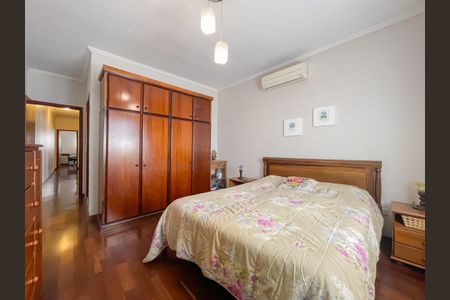 Suíte de casa à venda com 3 quartos, 188m² em Jardim das Flores, Osasco