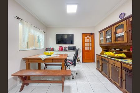 Casa à venda com 188m², 3 quartos e 3 vagasCozinha