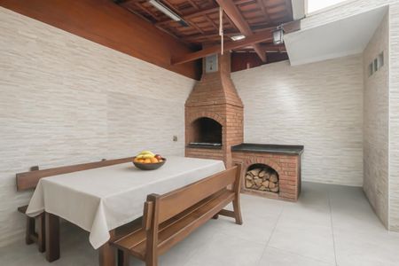 Casa à venda com 188m², 3 quartos e 3 vagasChurrasqueira