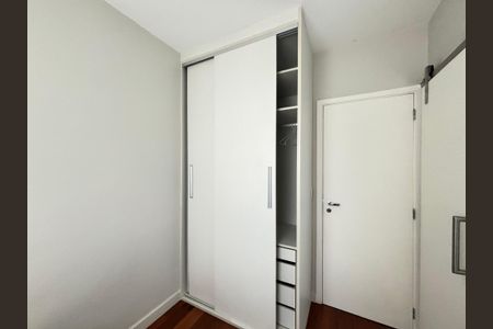 Apartamento à venda com 98m², 3 quartos e 2 vagas Apartamento à venda com 98m², 3 quartos e 2 vagasQuarto 1