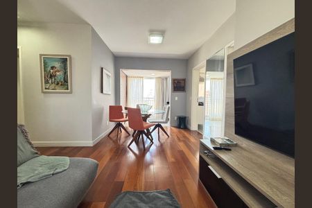 Sala de apartamento à venda com 3 quartos, 98m² em Itaim Bibi, São Paulo