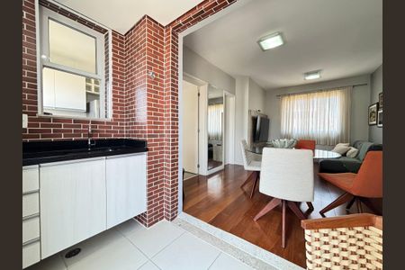 Apartamento à venda com 98m², 3 quartos e 2 vagas Apartamento à venda com 98m², 3 quartos e 2 vagasSala