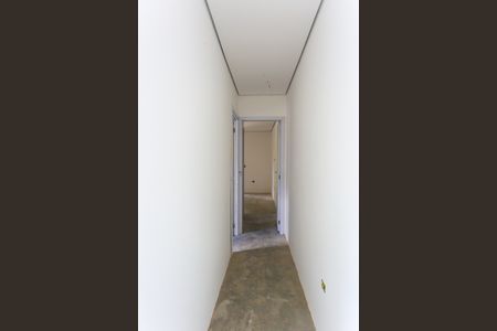 Casa de condomínio à venda com 175m², 3 quartos e 4 vagas Casa de condomínio à venda com 175m², 3 quartos e 4 vagascorredor