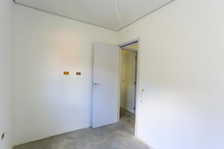 Casa de condomínio à venda com 175m², 3 quartos e 4 vagas Casa de condomínio à venda com 175m², 3 quartos e 4 vagasquarto 2