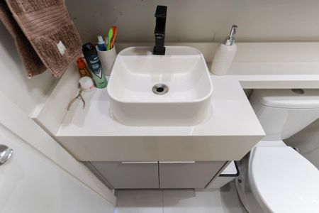 Apartamento para alugar com 38m², 2 quartos e 1 vaga Apartamento para alugar com 38m², 2 quartos e 1 vagaBanheiro