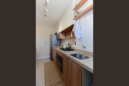 Apartamento para alugar com 38m², 2 quartos e 1 vaga Apartamento para alugar com 38m², 2 quartos e 1 vagaCozinha e área de serviço