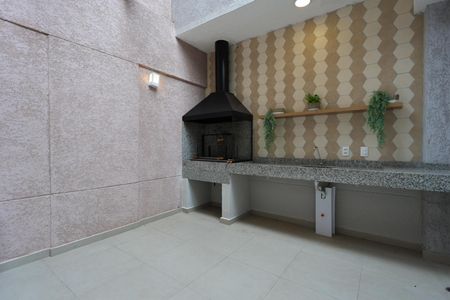 Apartamento para alugar com 38m², 2 quartos e 1 vaga Apartamento para alugar com 38m², 2 quartos e 1 vagaÁrea comum - Churrasqueira 1