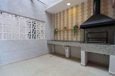 Apartamento para alugar com 38m², 2 quartos e 1 vaga Apartamento para alugar com 38m², 2 quartos e 1 vagaÁrea comum - Churrasqueira 2